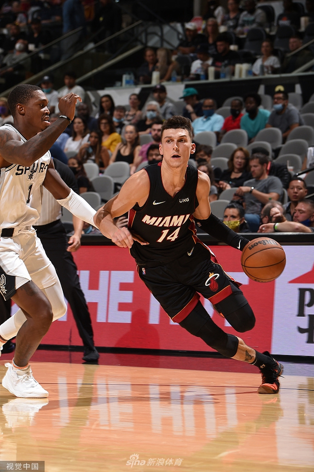 萨纳西斯-阿德托昆博表现抢眼，复出后能再次加入雄鹿阵容吗？